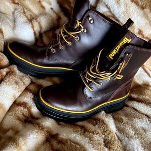 Size 8 Timberland boots